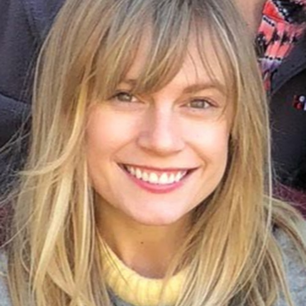 Meet your Posher, Lydia